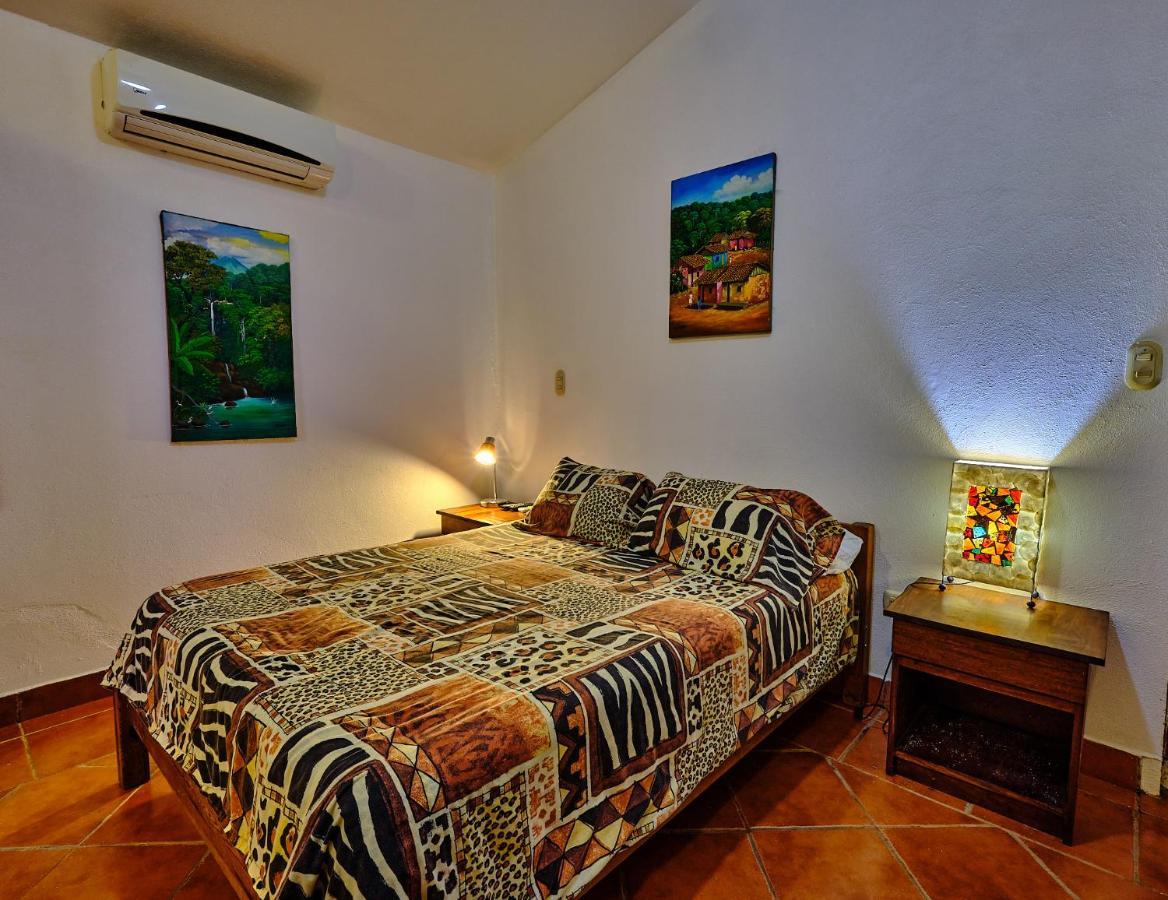 Casa Smilin' Dog Apartment ตามารินโด ภายนอก รูปภาพ